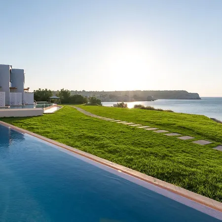 מלון Paralos Rodos Lifestyle 4*