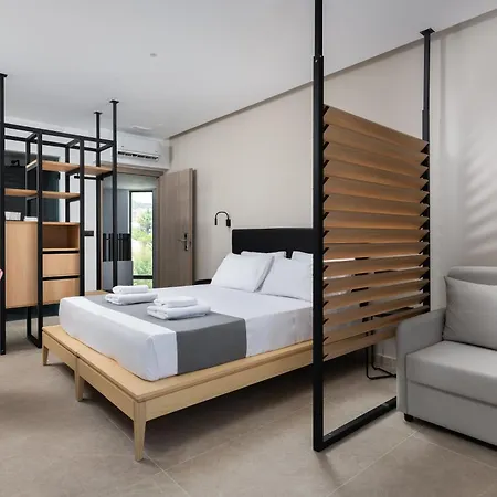 Paralos Rodos Lifestyle