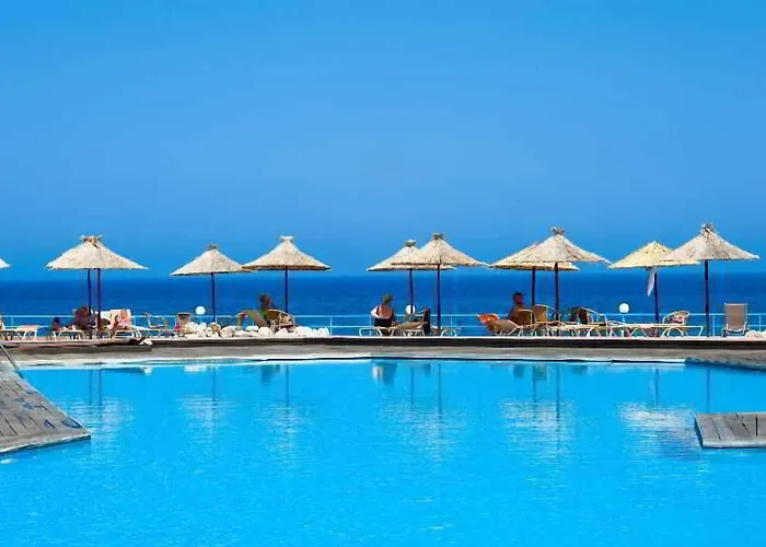 Paralos Rodos Lifestyle