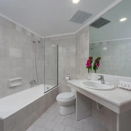 Paralos Rodos Lifestyle Kolímbia